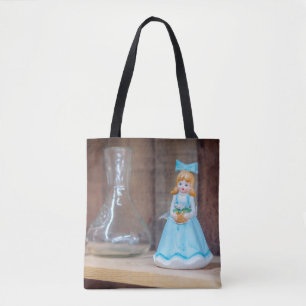 Vintage Porzellanpuppe in blauem Kleid