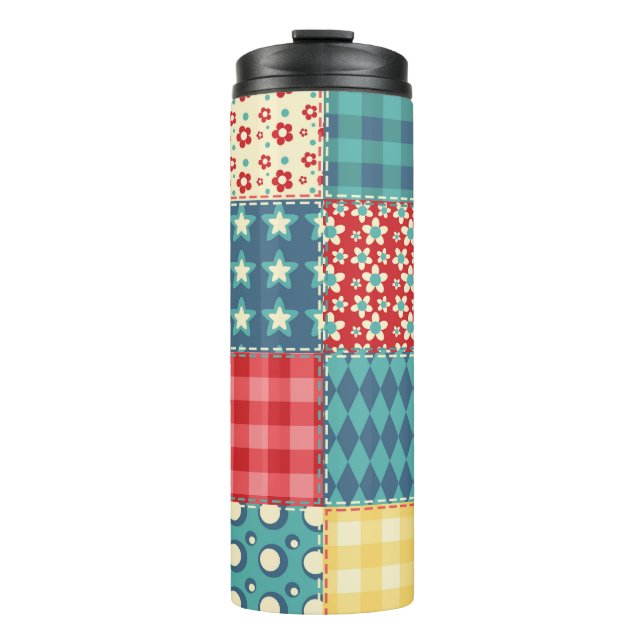 Vintage-Quilt: Patchwork-Hintergrundmuster. Thermosbecher (Vorderseite)