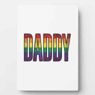 Vintage-Regenbogen-Daddy-Pride-Typografie-T-Shirt_ Fotoplatte