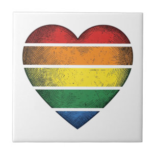Vintage-Regenbogen-Herz-Stolz-Vektor-Shirt-Design_ Fliese
