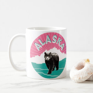 Vintage-Reiseposter, Alaska Schwarzbär im Schnee Kaffeetasse