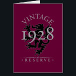 Vintage Reserve 1928<br><div class="desc">Das Innere der Vintagen Reserve 1928,  die Geburtstagskarte liest,  "Sie,  sind nicht alt,  Sie sind Vintag!" Sie setzt eine positive Drehbeschleunigung auf den alten "über dem Hügel" Gag.</div>
