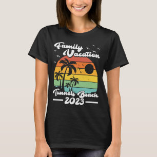 Vintage Retro Family Vacation 2023 Hawaii Tunnel T-Shirt