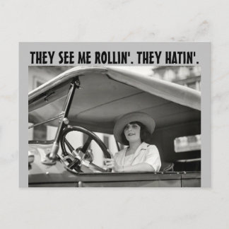 VINTAGE RETRO FRAU IM AUTO FUNNY Postkarten