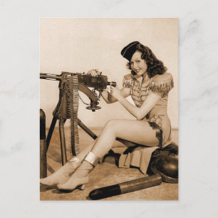 Vintage Retro Frauen Maschinengewehr Mädchen Postkarte