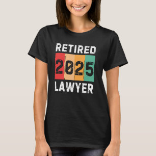 Vintage Retro-Pensionierung im Jahr 2025 T-Shirt