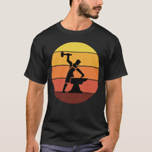 Vintage Retro Schmied Metallbearbeiter Metallarbei T-Shirt