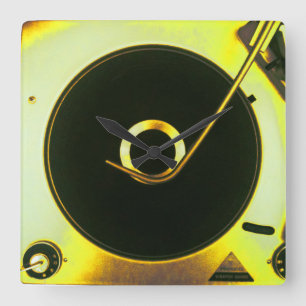 Vintage Retro Vinylrekordspieler-Uhr Quadratische Wanduhr