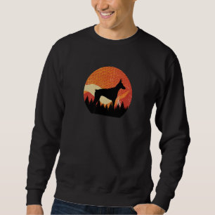 Vintage Retro welliger Himmel und Wald Dobermann Sweatshirt
