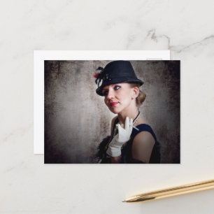 Vintage Retrofrau Postkarte