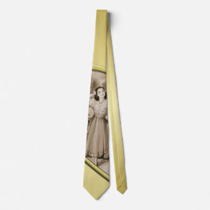 Vintage-Romantik-Paar, Mann und Frau, Gold Krawatte