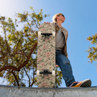Vintage romantisches Pfingstrosen- und Rosengarten Skateboard