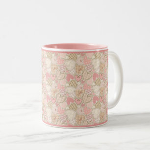 Vintage rosa Patchwork-Quilt-Herzen-Muster Zweifarbige Tasse