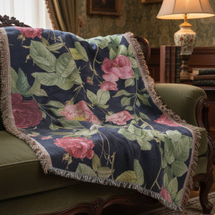 Vintage Rose auf dunkelblauem Velvet Decke