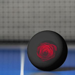 Vintage rote Rose auf schwarzem Hintergrund Tischtennisball