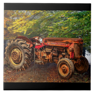 Vintage roter Landtraktor Fliese