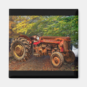 Vintage roter Landtraktor Magnet