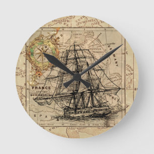 Vintage Sailing Ship and Old European Map Runde Wanduhr