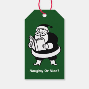 Vintage Santa Claus in Schwarzweiß auf Grün liest Geschenkanhänger