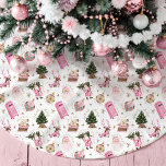 Vintage Santa Retro Rosa Weihnachtsmonografie Polyester Weihnachtsbaumdecke<br><div class="desc">Fügen Sie Ihrem Urlaubsstil eine skurrile Touch mit diesem exquisiten Monogramm-Baumrock hinzu. Verziert mit handgemalten Aquarellbildern mit verschiedenen Vintag inspirierten Elementen. In der Mitte befindet sich ein charmanter Vintager rosa Schreibmaschine und rosa Briefkasten-Set, umgeben von einem festlichen Weihnachtsbaum und Retro-Ornamenten. Das Design wird mit einem fröhlichen Weihnachtsmann und einem spielerischen...</div>