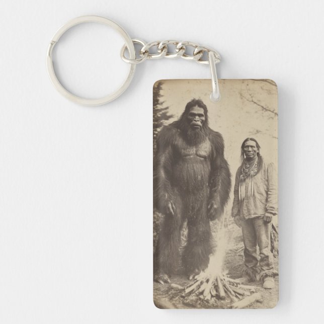 Vintage Sasquatch & Native American Photo Acrylic  Schlüsselanhänger (Vorderseite)