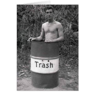 Vintage-Schatz im Müllcontainer