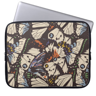 Vintage Schmetterlinge Oberflächenmuster. farbig Laptopschutzhülle