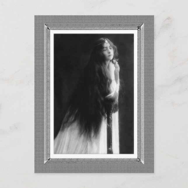 Vintage Schönheit - Gebet - Schwarz-Weiß Postkarte (Vorderseite)