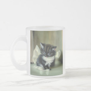 Vintage Schwarz-Weiß-Kätzchen-Stickerei Mattglastasse
