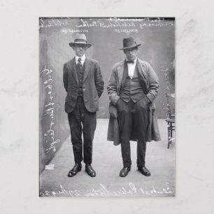 Vintage Schwarz-Weiß-Verbrecher-Männer Mug Shot Postkarte