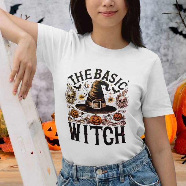 Vintage Schwarz-weiße Halloween-Hexenwomens T-Shirt (Von Creator hochgeladen)