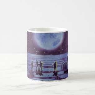 Vintage Science-Fiction-Erderover - Aliens auf dem Kaffeetasse