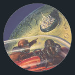 Vintage Science Fiction, futuristische Stadt auf d Runder Aufkleber<br><div class="desc">Vintages Bild der Reise und der Science Fiction des Transports mit einem klassischen Comic-Buch Retro-SciFi Weltraum und Planeten-Bild von Astronauten oder Außerirdischen reisen in einem Raumschiff über eine futuristische Metropole auf dem Mond.</div>