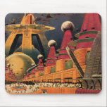 Vintage Science Fiction Futuristische Stadt Flying Mousepad<br><div class="desc">Vintages Bild der Reise-und Transport-Science Fiction mit einem klassischen Comic-Buch Retro sci,  wenn urbane Umgebung mit einer Stadt der Zukunft. Die architektonischen Gebäude sind wie Kegel geformt und die Fahrzeuge fliegen wie Vögel,  während sich Menschenmassen durch die Metropole bewegen.</div>