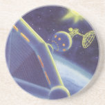 Vintage Science Fiction Orbit-Raumstation Sandstein Untersetzer<br><div class="desc">Vintage Illustration futuristischen Weltraum und Planeten Science Fiction Bild. Eine Raumstation, die sich um einen Planeten oder Mond umkreist und in Zukunft eine helle Sonne am Himmel strahlt. Ein klassischer 50er Retro-Sci-Fi-Comic Buch Design.</div>