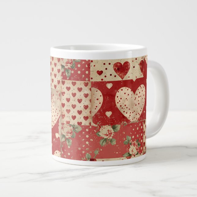 Vintage Shabby Chic rotes Patchworkmuster Jumbo-Tasse (Vorderseite Rechts)