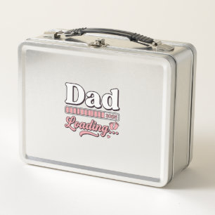 Vintage-Shirt D: Dad Loading 2025 Baby-Ankündigung Metall Brotdose