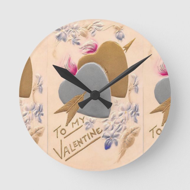 Vintage Silber-u. Goldherzenvalentine-Postkarte Runde Wanduhr (Vorderseite)