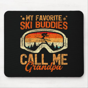 Vintage-Skifreunde nennen Opa Skifahren am Vaterta Mousepad