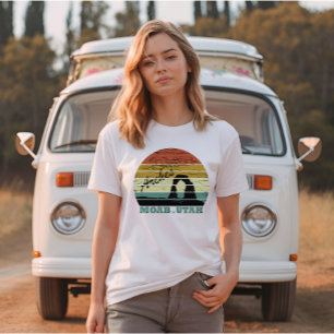 Vintage-Sonnenuntergang - Moab Utah - Arches-Natio T-Shirt