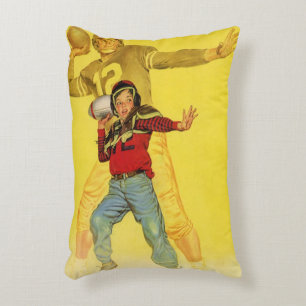 Vintage Sportarten, Junge als zukünftige Fußball Q Dekokissen