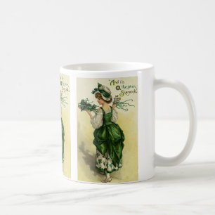 Vintage St. Patrick's Day, Frau mit grünen Shamroc Kaffeetasse