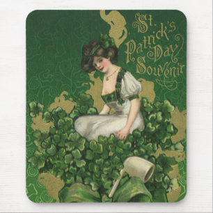 Vintage St. Patrick's Day Souvenir, Irische Maid Mousepad