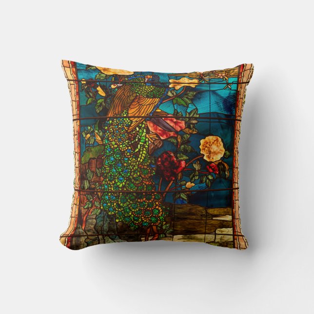 Vintage Stained Glass with Peacocks and Flowers Kissen (Vorderseite)