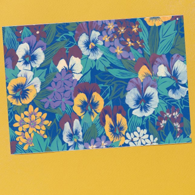 Vintage-Stiefmütterchen-Blumenmuster | Blaues Cott Geschirrtuch (Von Creator hochgeladen)