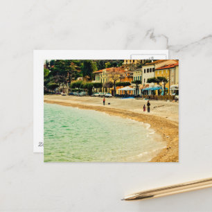 Vintage Strandhäuser und Bäume Postkarte