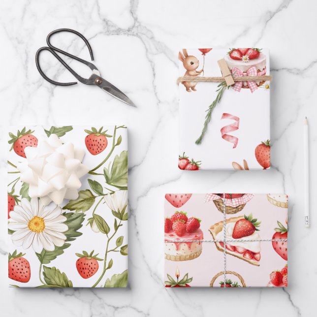 Vintage Strawberry Daisy Botanical Pattern  Geschenkpapier Set (Vorderseite)
