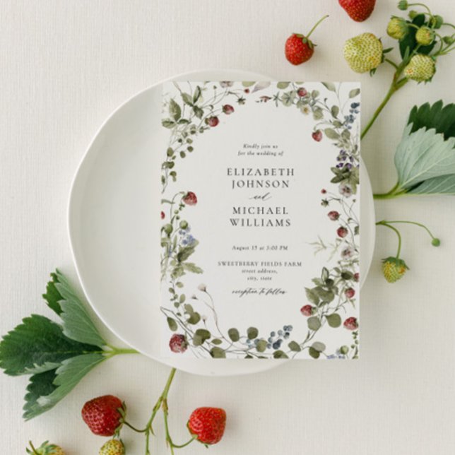 Vintage Strawberry Watercolor Sommerhochzeit Einladung (Easily personalize this sweet strawberry wedding invitation for the perfect summer garden wedding!)