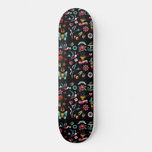 Vintage Tattoo Gemustert Skateboard (Vorderseite)