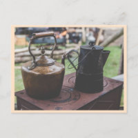 Vintage Teekessel auf alten Ofen